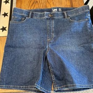 Plus size woman’s shorts